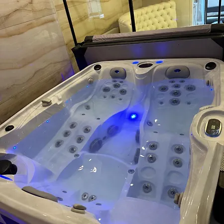 Golden House - Jacuzzi * Rouen